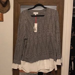 Beautiful Elle sweater NWT